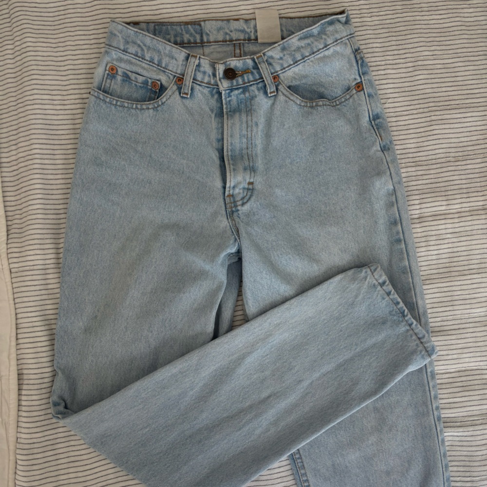 Jordache Women’s Vintage Light Blue Straight Jeans